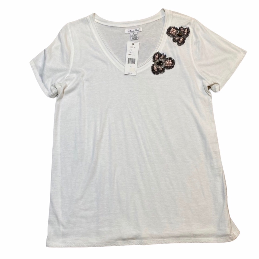 Adobe Star VNeck Short Sleeve Top NWT